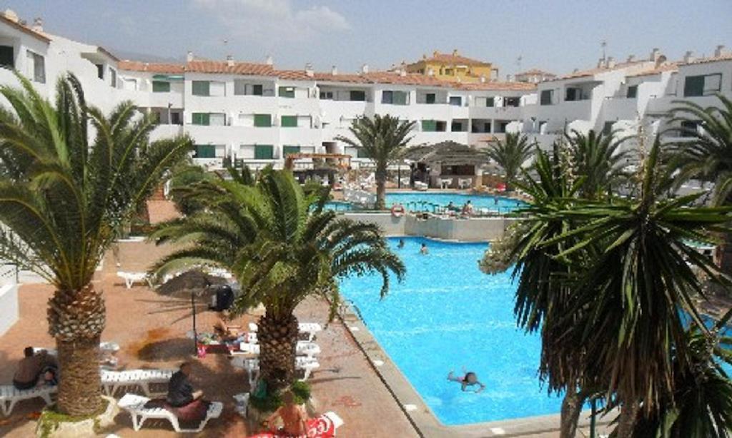 Apartamentos Alondras Park Costa Del Silencio Kültér fotó