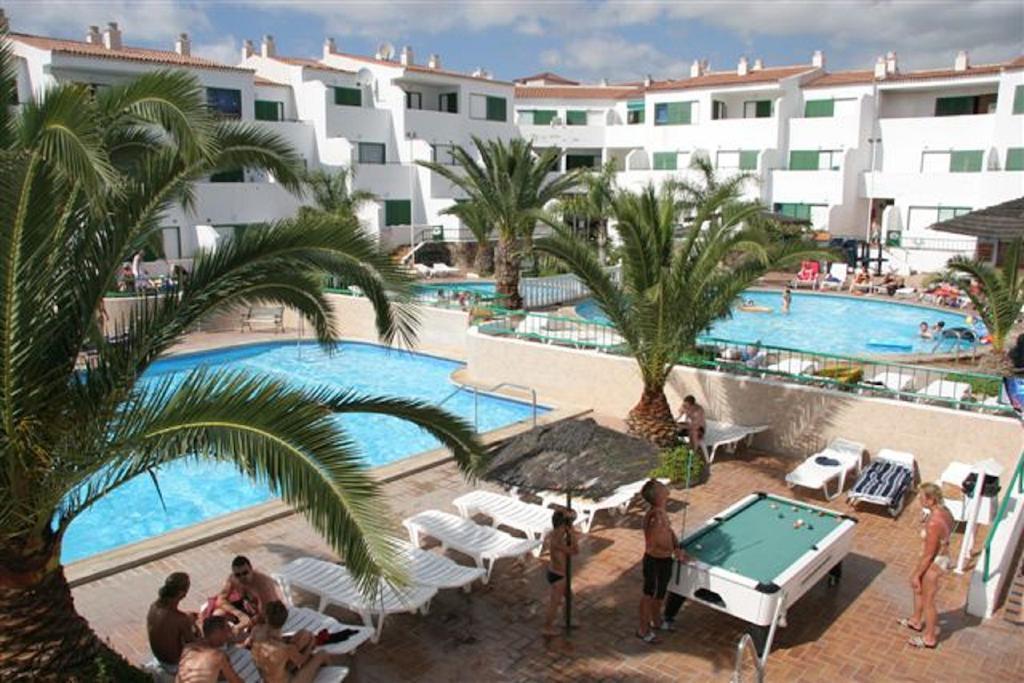 Apartamentos Alondras Park Costa Del Silencio Kültér fotó