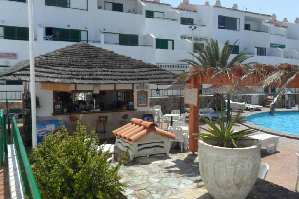 Apartamentos Alondras Park Costa Del Silencio Kültér fotó